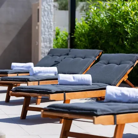 Melki For 12 People With Private Pool * 克利斯
