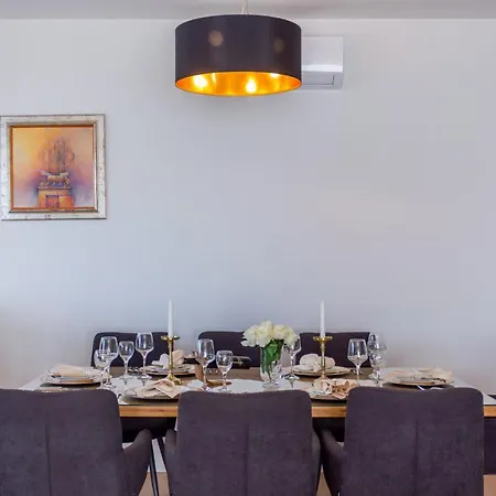 Melki For 12 People With Private Pool Klis