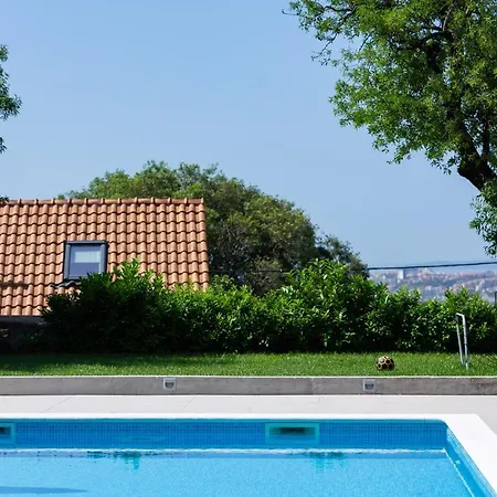 Melki For 12 People With Private Pool Klis