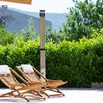 Melki For 12 People With Private Pool Villa