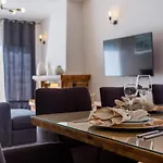 Melki For 12 People With Private Pool Villa