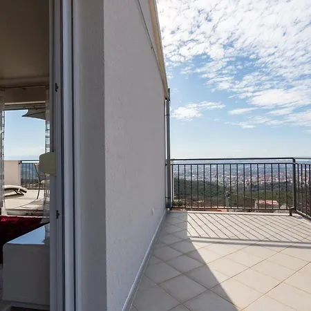 Melki For 12 People With Private Pool Villa Klis