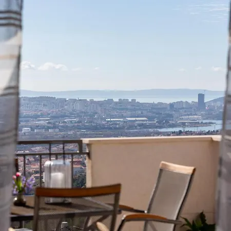 Villa Melki For 12 People With Private Pool