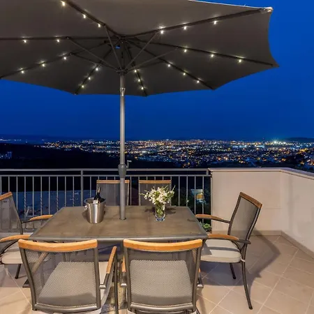 Melki For 12 People With Private Pool